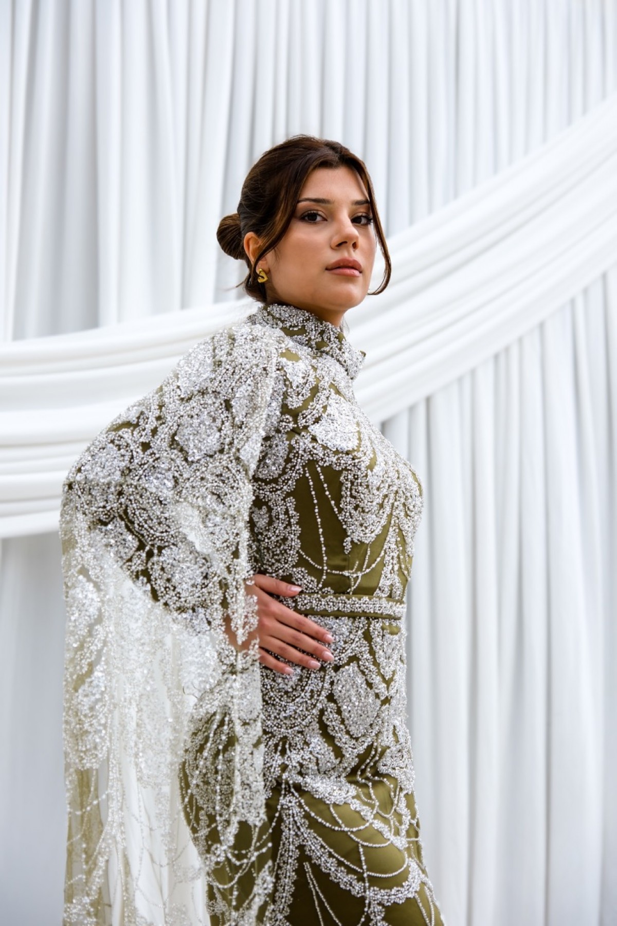 Ravi Rental Dress Glenn Elbise