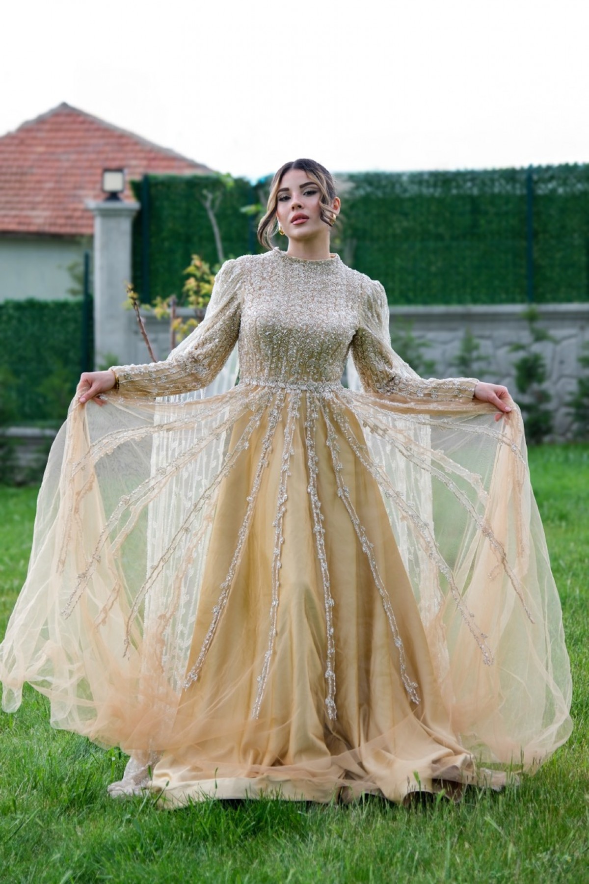 Ravi Rental Dress Helen Elbise